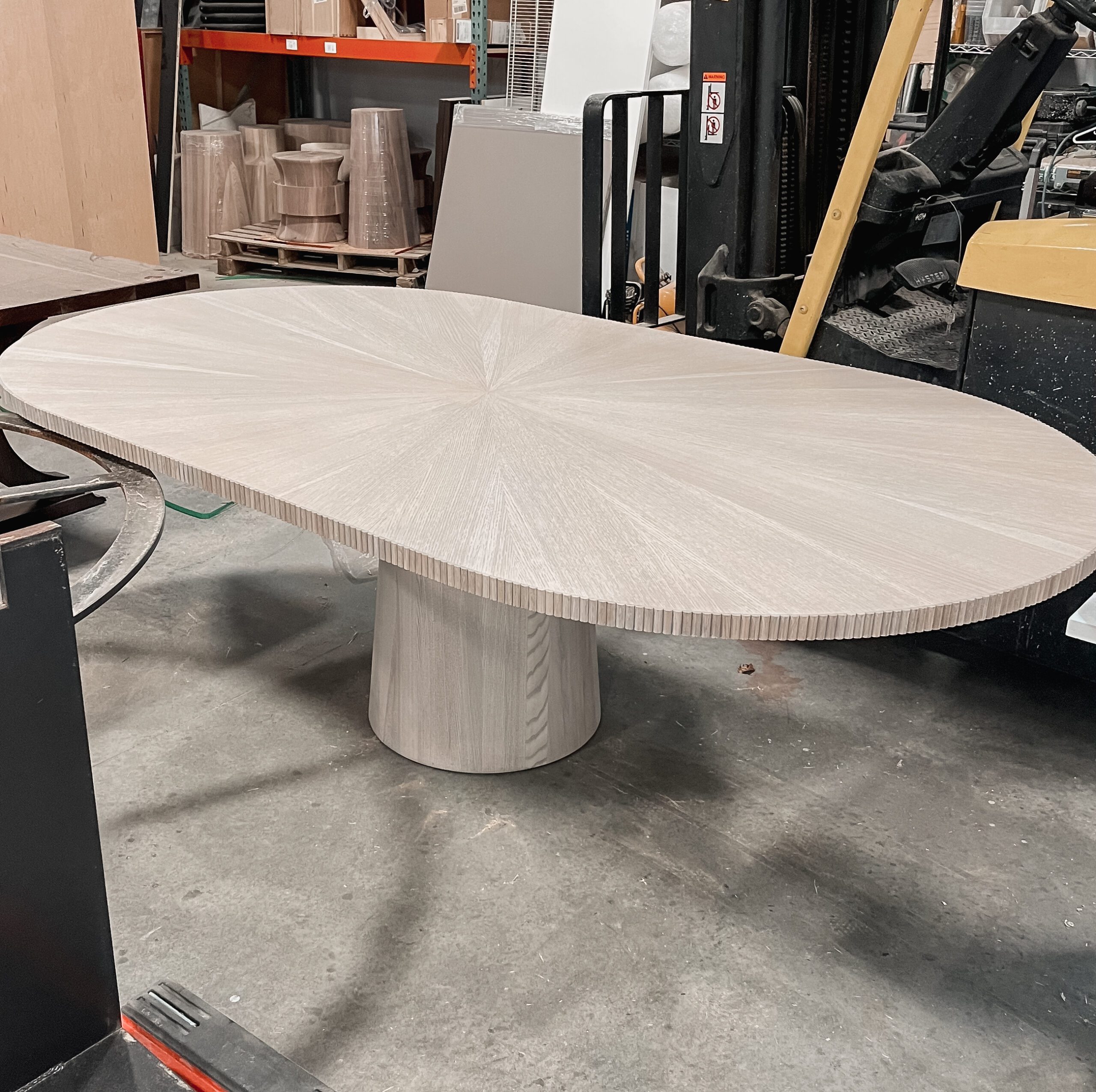 Radiate Table